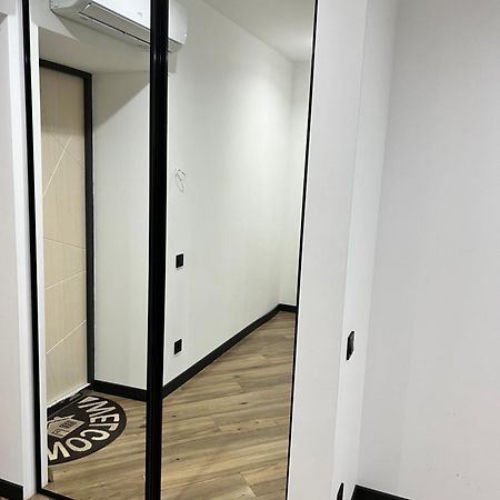Люкс Апартаменти Район Автовокзалу В Жкарена Та Жк Great House Поблизу Обласноі Лікарні Rivne Bagian luar foto